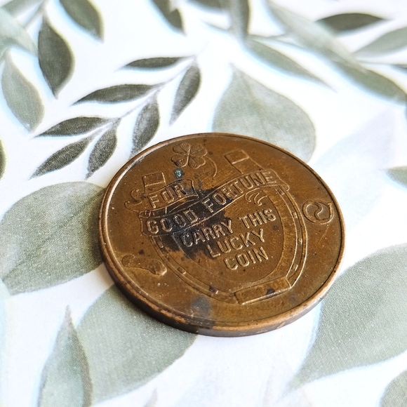 Vintage Good Fortune Lucky Coin Token • Horseshoe Clover Owl Egypt Design - Picture 3 of 6